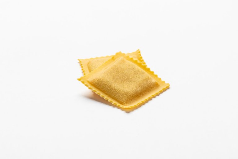 02932 - 02873 - 02866 - 02910RAVIOLONI AI 4 FORMAGGI E SPINACI GRANDI ART.RO (Media)